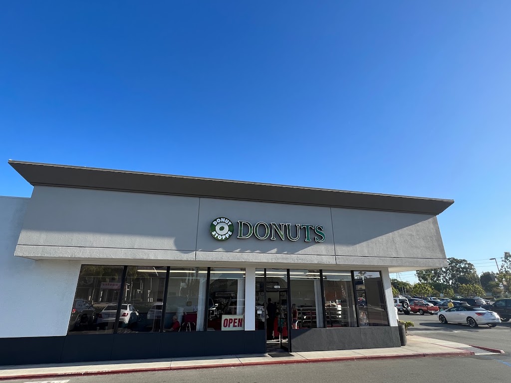 Donut Stoppe | 21461 Brookhurst St, Huntington Beach, CA 92646, USA | Phone: (714) 963-1100