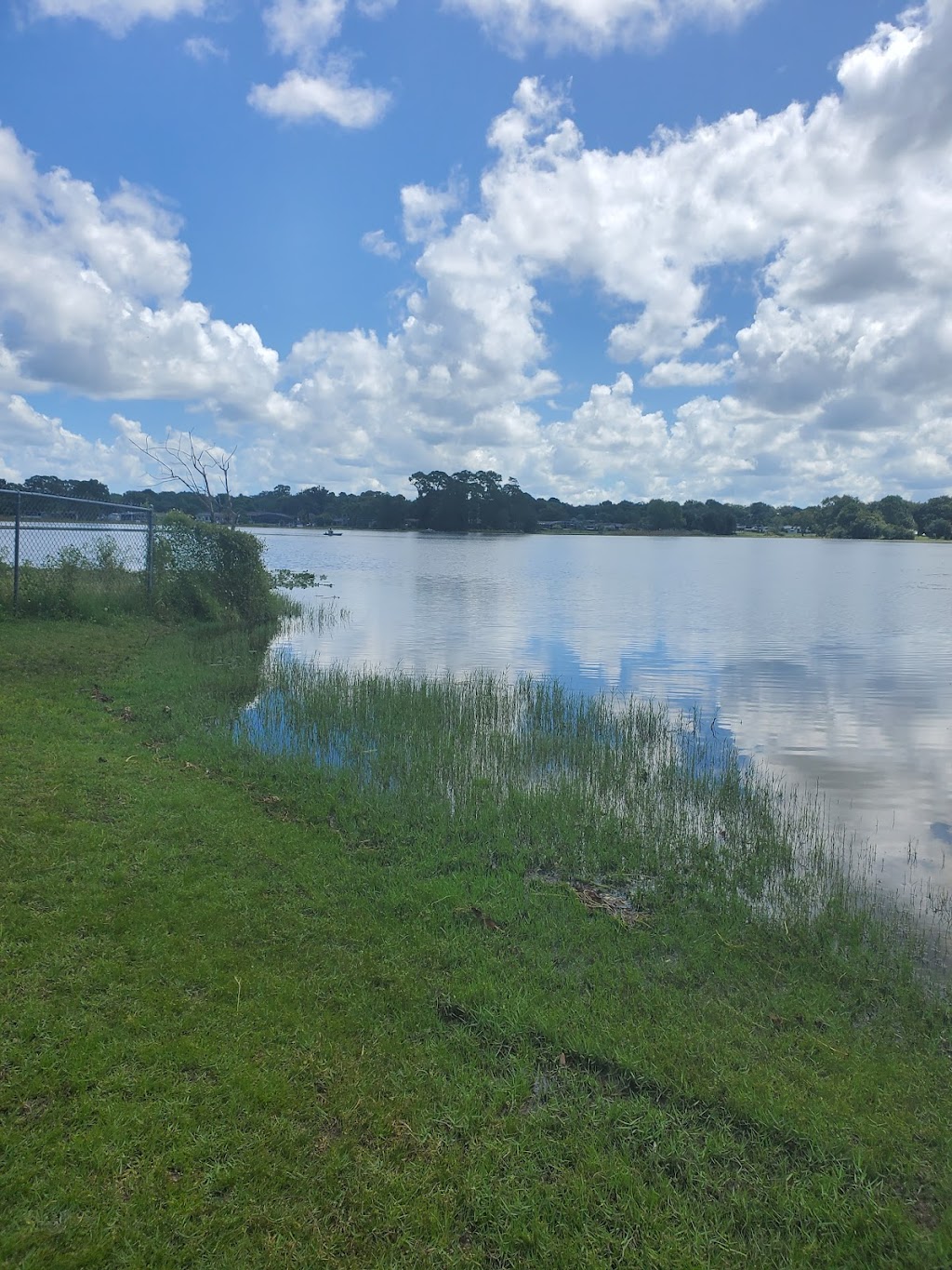 Lake Gleason | 1019 E Gaucho Cir, Deltona, FL 32725, USA | Phone: (386) 878-8900