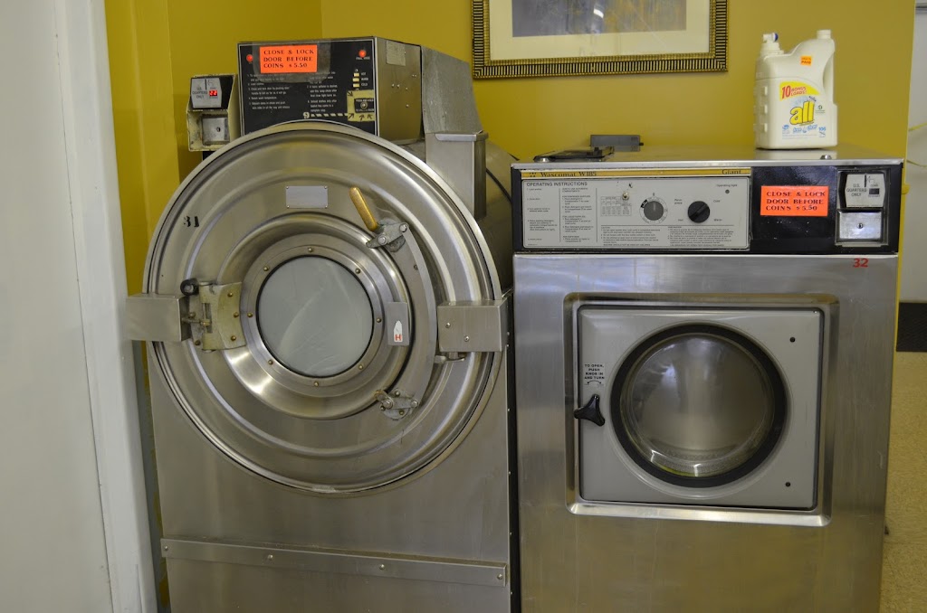 Denier Laundromat | 7547 Pearl Rd, Cleveland, OH 44130, USA | Phone: (440) 234-9680