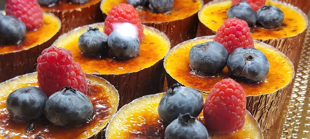 Gios Bakery & Cafe | 3805 Ocean View Blvd, Montrose, CA 91020, USA | Phone: (818) 330-7135