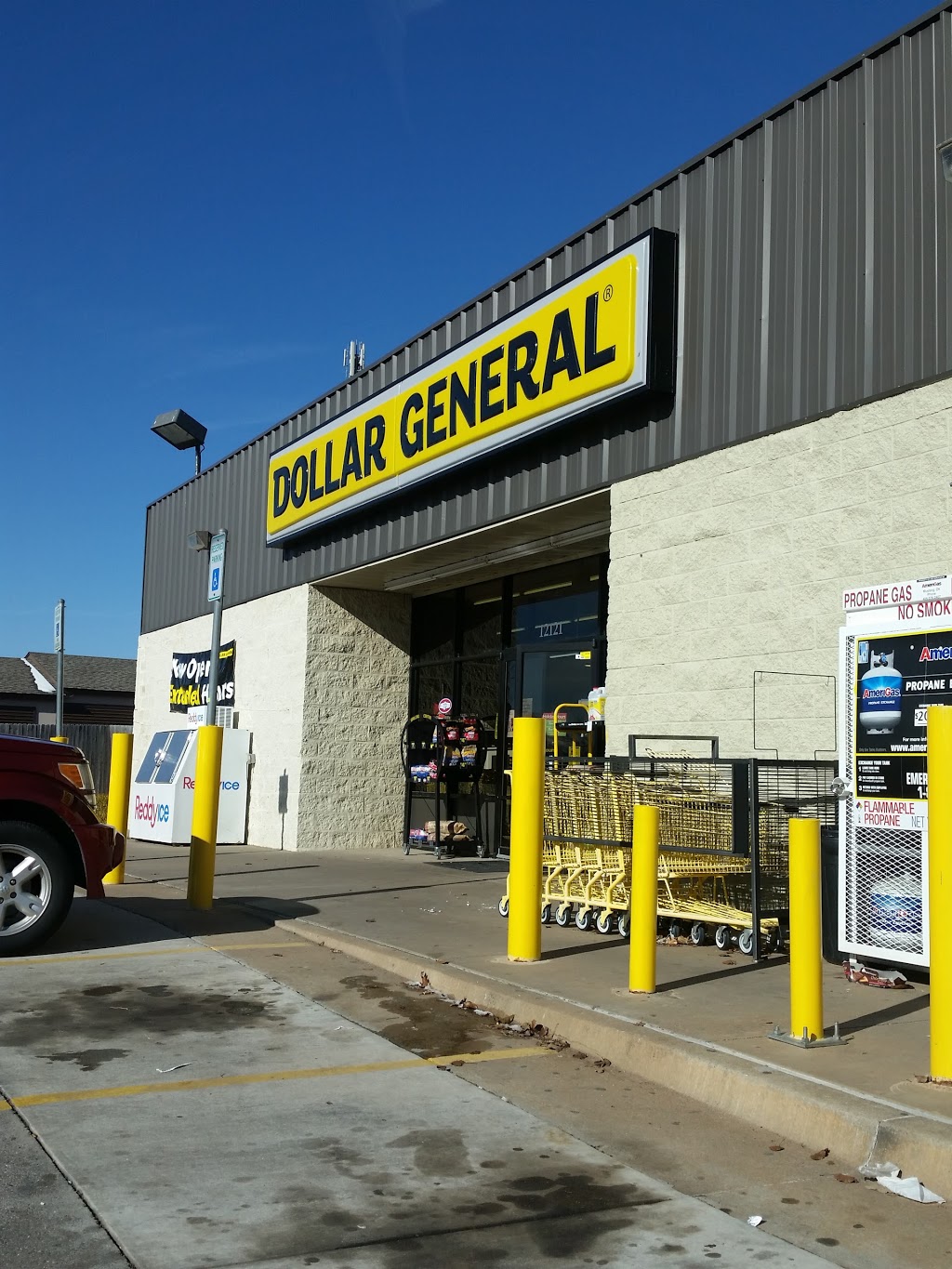 Dollar General | 12121 N Council Rd, Oklahoma City, OK 73162, USA | Phone: (405) 543-1855