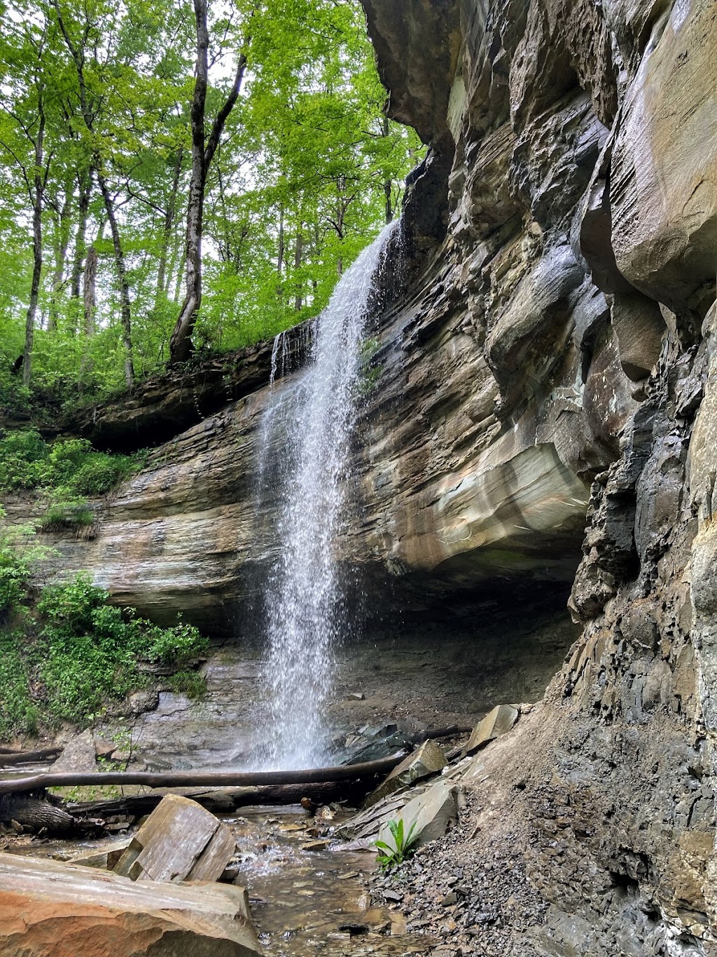 Fairmount Falls Park | 9800 Thixton Ln, Louisville, KY 40291, USA | Phone: (502) 574-7275