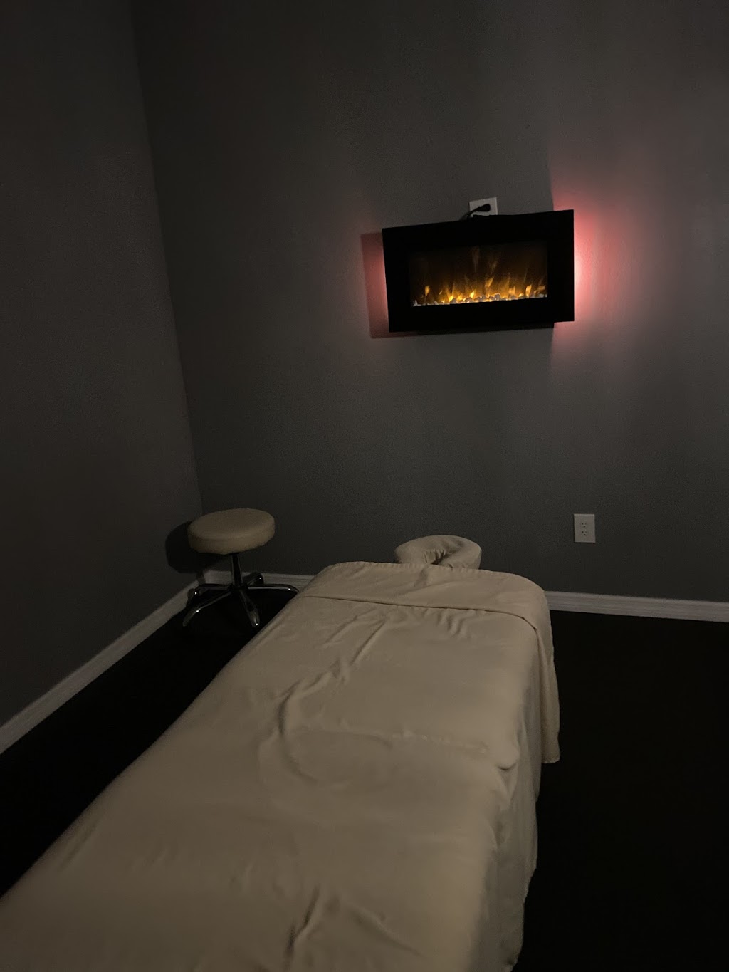 J Sterlings Massage and Facial Spa - South Orlando | 12402 S Orange Blossom Trl, Orlando, FL 32837, USA | Phone: (407) 775-2500