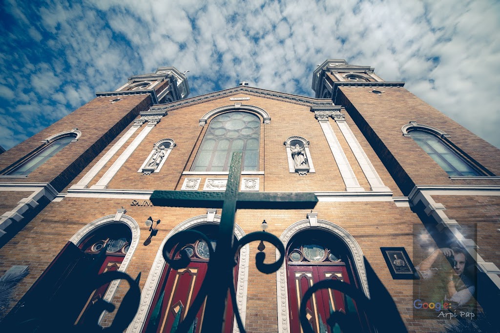 St Casimirs Roman Catholic Church | 91 Pulaski St, Newark, NJ 07105, USA | Phone: (973) 344-2743