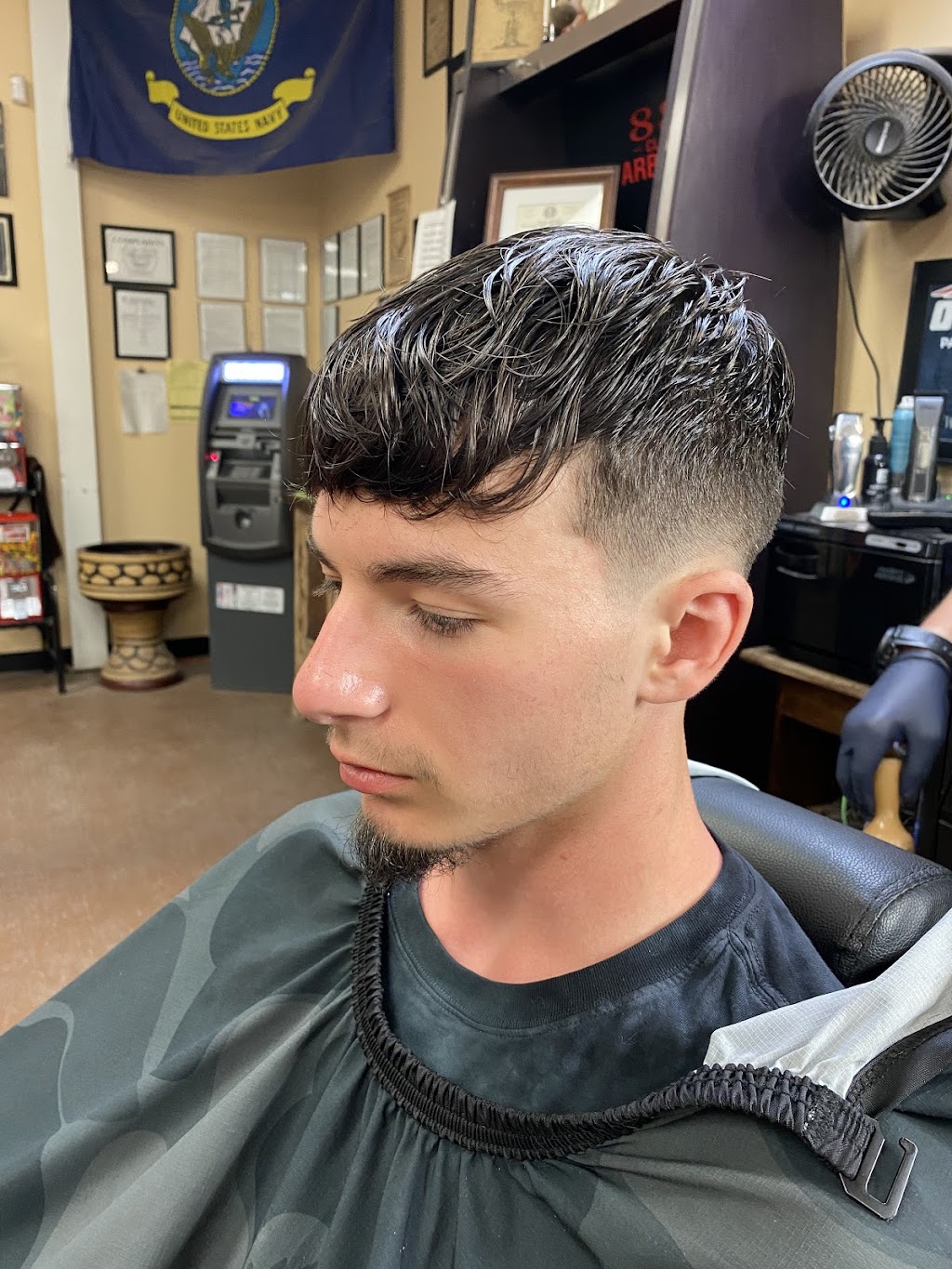 888 CLASSICS BARBERSHOP | 15033 Main St, Lytle, TX 78052, USA | Phone: (830) 772-6068