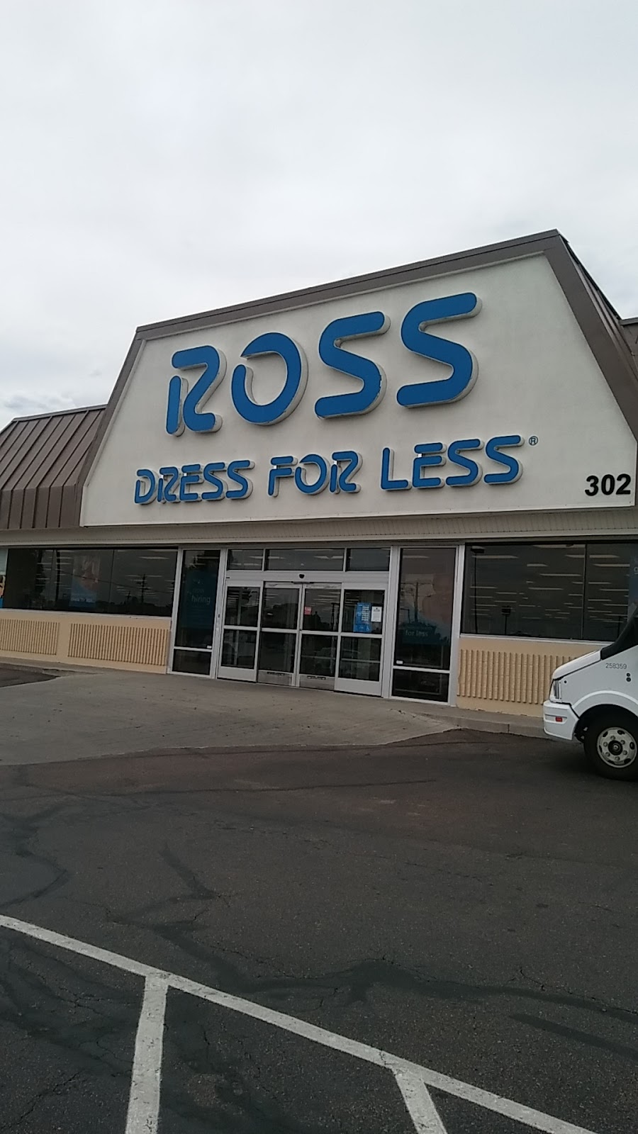 Ross Dress for Less | 302 Main St, Colorado Springs, CO 80911, USA | Phone: (719) 390-8275