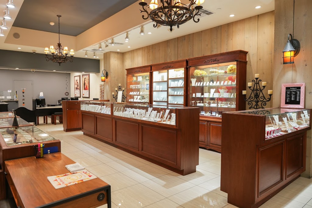 Don Roberto Jewelers | 209 Stonewood St, Downey, CA 90241, USA | Phone: (562) 392-8389