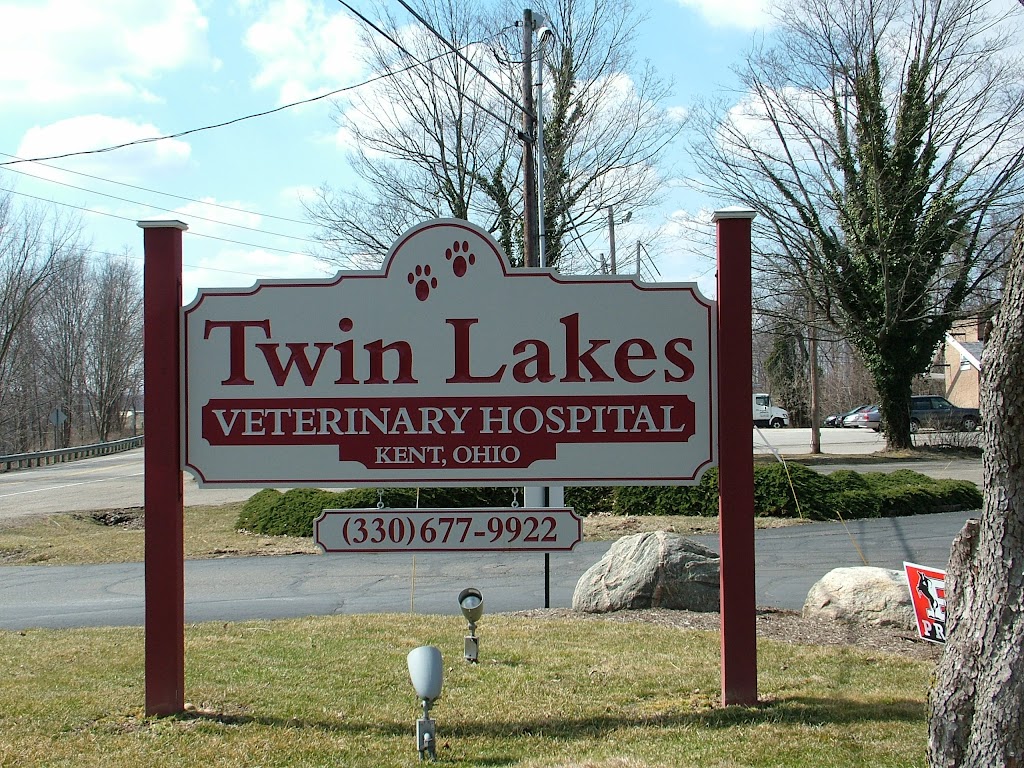 Twin Lakes Veterinary Hospital | 7303 OH-43, Kent, OH 44240, USA | Phone: (330) 677-9922