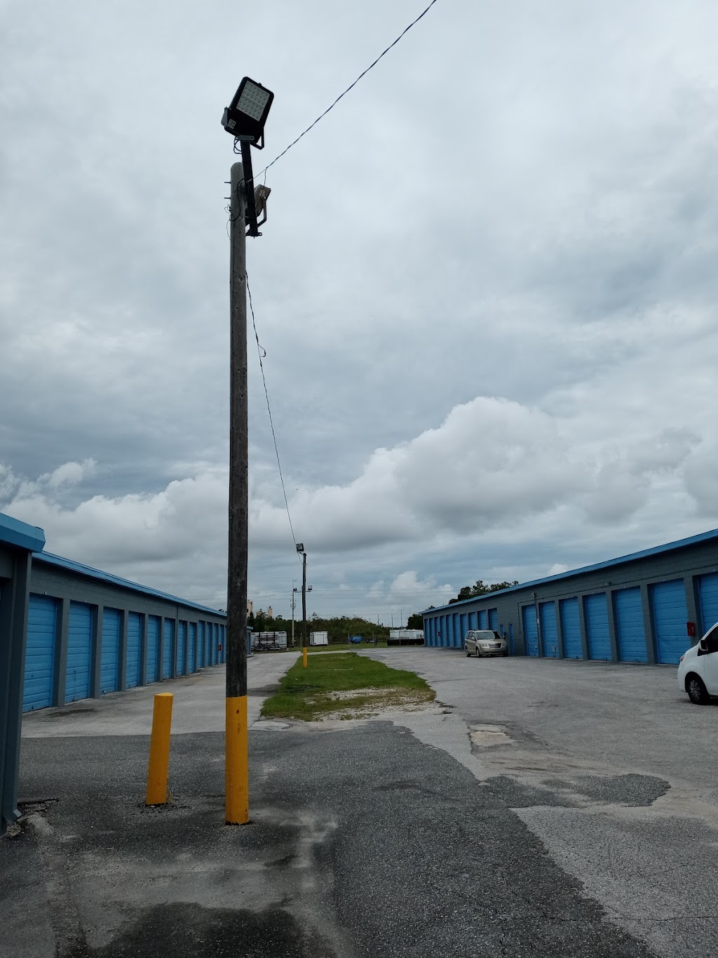 Thomas Avenue Self Storage. | 1210 Thomas Ave, Leesburg, FL 34748, USA | Phone: (352) 435-7242