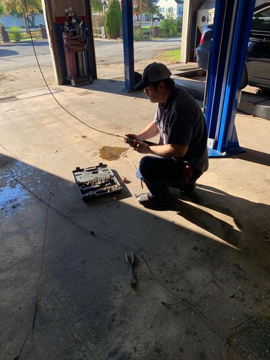 Carmichaels Service Center Inc | 203 S Market St, Carmichaels, PA 15320, USA | Phone: (866) 998-6734