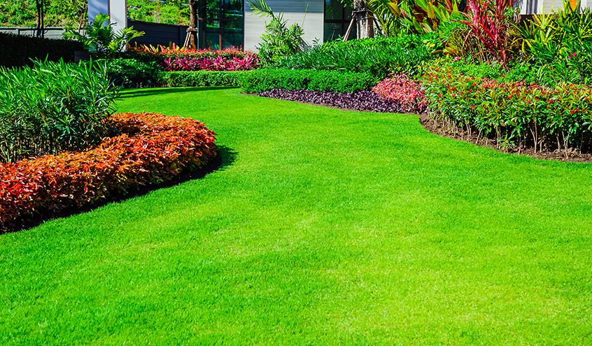 Johnnys Lawncare Services LLC | 389 Longview Bend, Brownsburg, IN 46112, USA | Phone: (937) 272-3367