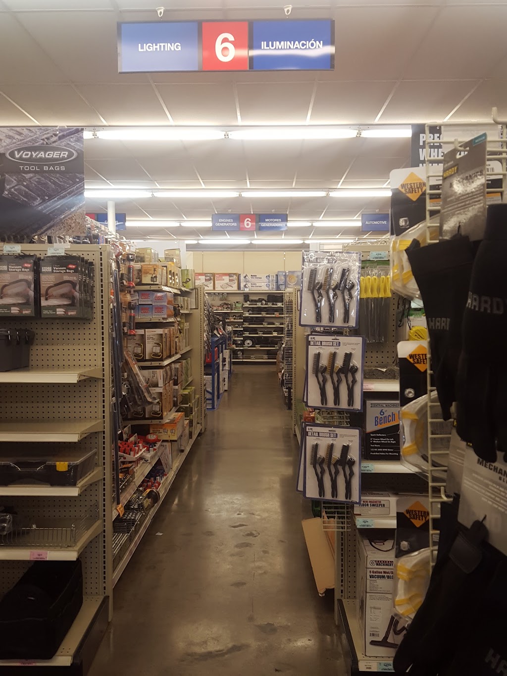 Harbor Freight Tools | 6015 N Mesa St, El Paso, TX 79912, USA | Phone: (915) 842-9322