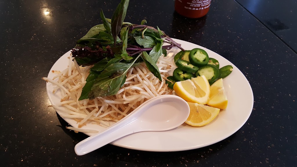 Phở 92 Restaurant | 1661 E 6th St, Beaumont, CA 92223, USA | Phone: (951) 845-8133