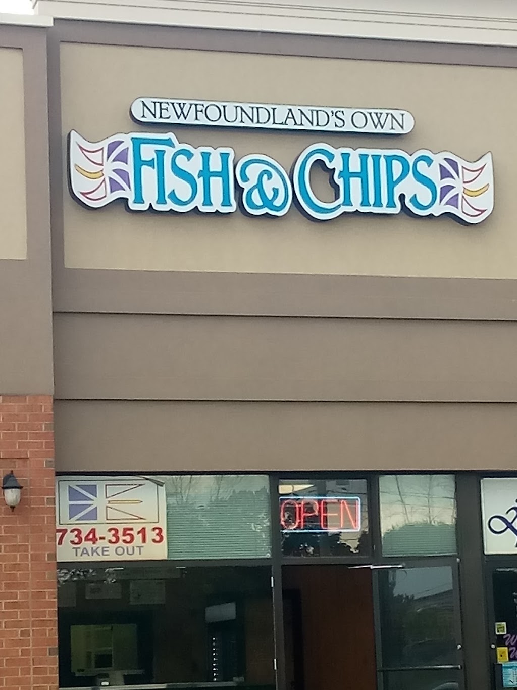 Newfoundlands Own Fish & Chips | 95 Lincoln St, Welland, ON L3C 7C3, Canada | Phone: (905) 732-5555