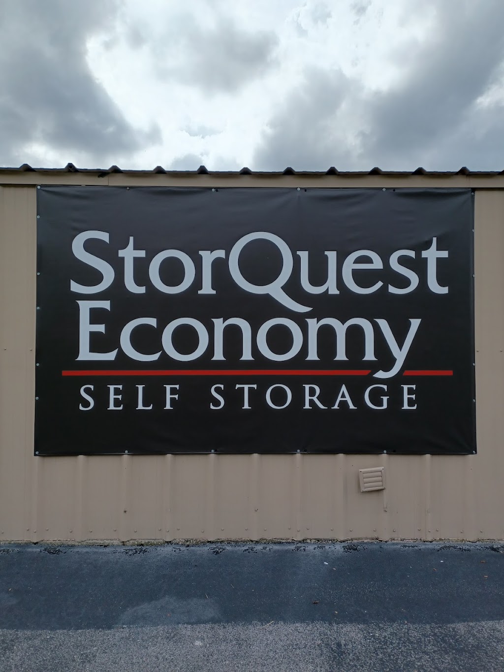 StorQuest Economy Self Storage | 13825 FM306, Canyon Lake, TX 78133, USA | Phone: (830) 715-4732