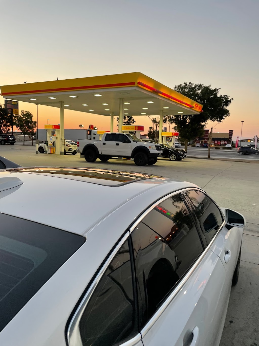 Shell | 21959 Paso Robles Hwy, CA-46, Lost Hills, CA 93249, USA | Phone: (661) 797-2500