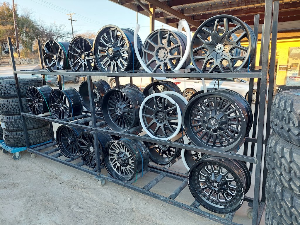 Ernies Tire | 5140 Jacksboro Hwy, Fort Worth, TX 76114, USA | Phone: (817) 625-2112