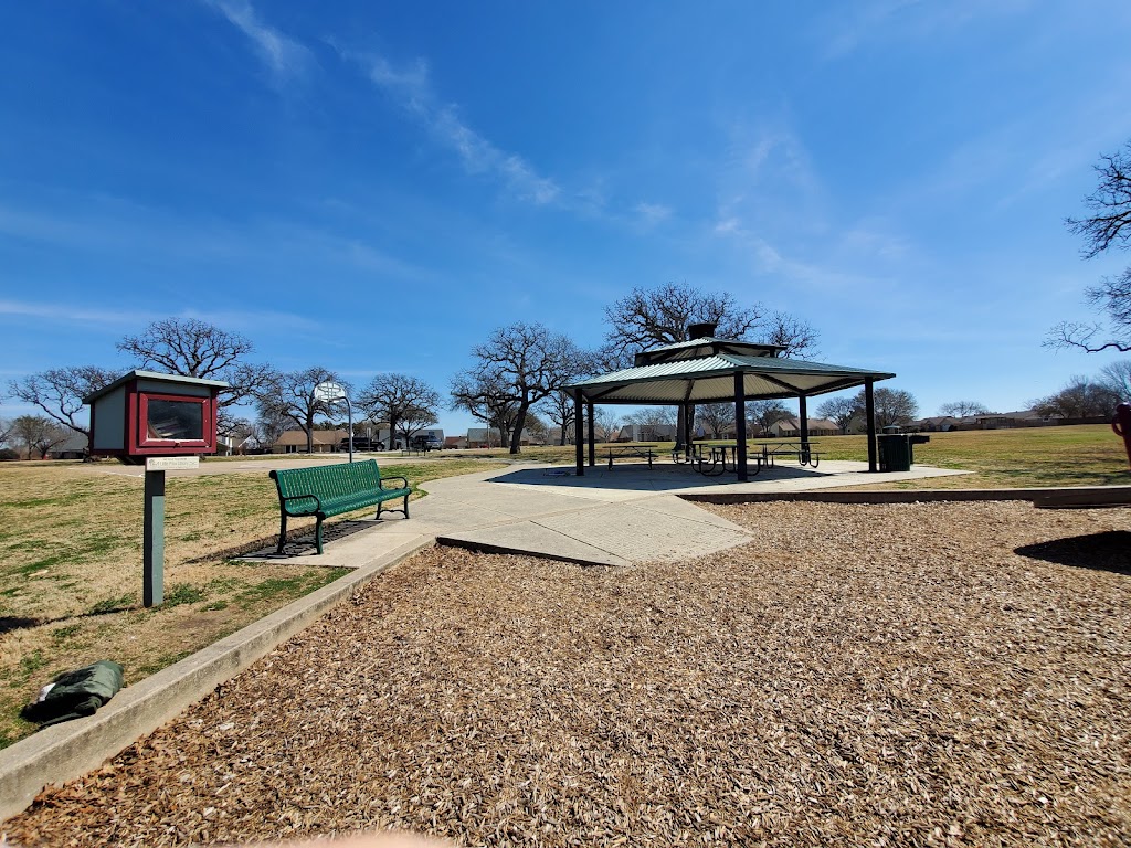 Westchester Park | 3917-3981 Churchill Dr, Flower Mound, TX 75028, USA | Phone: (972) 874-6300