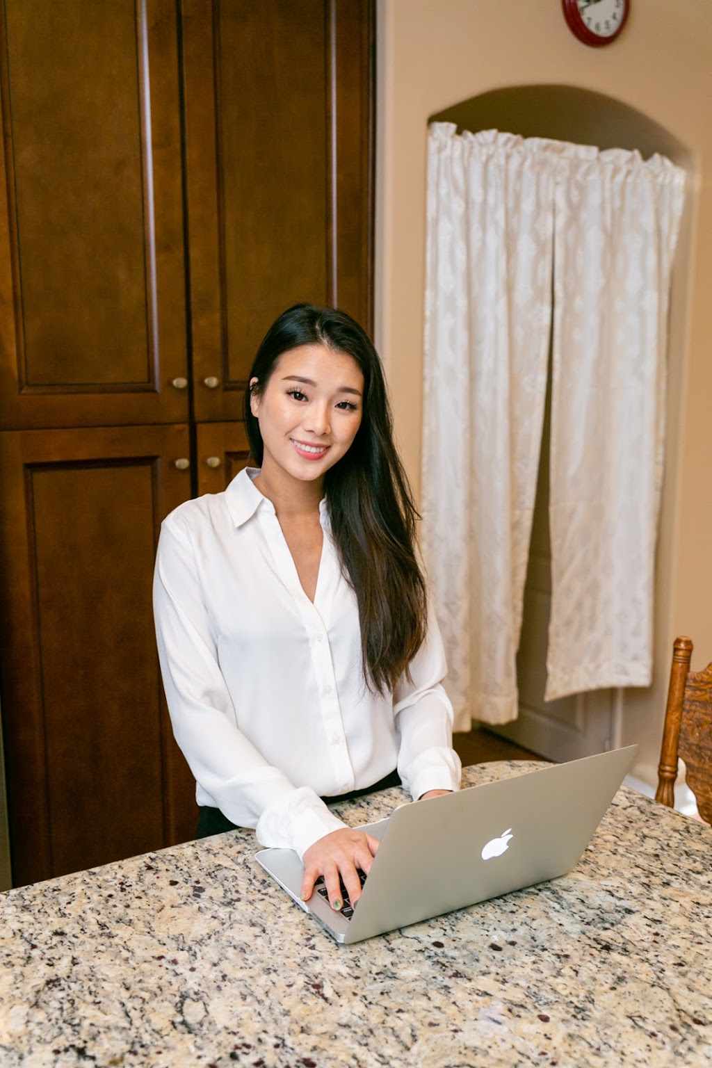 Tiffany Huang, Realtor 2830 N Brea Blvd, Fullerton, CA 92835