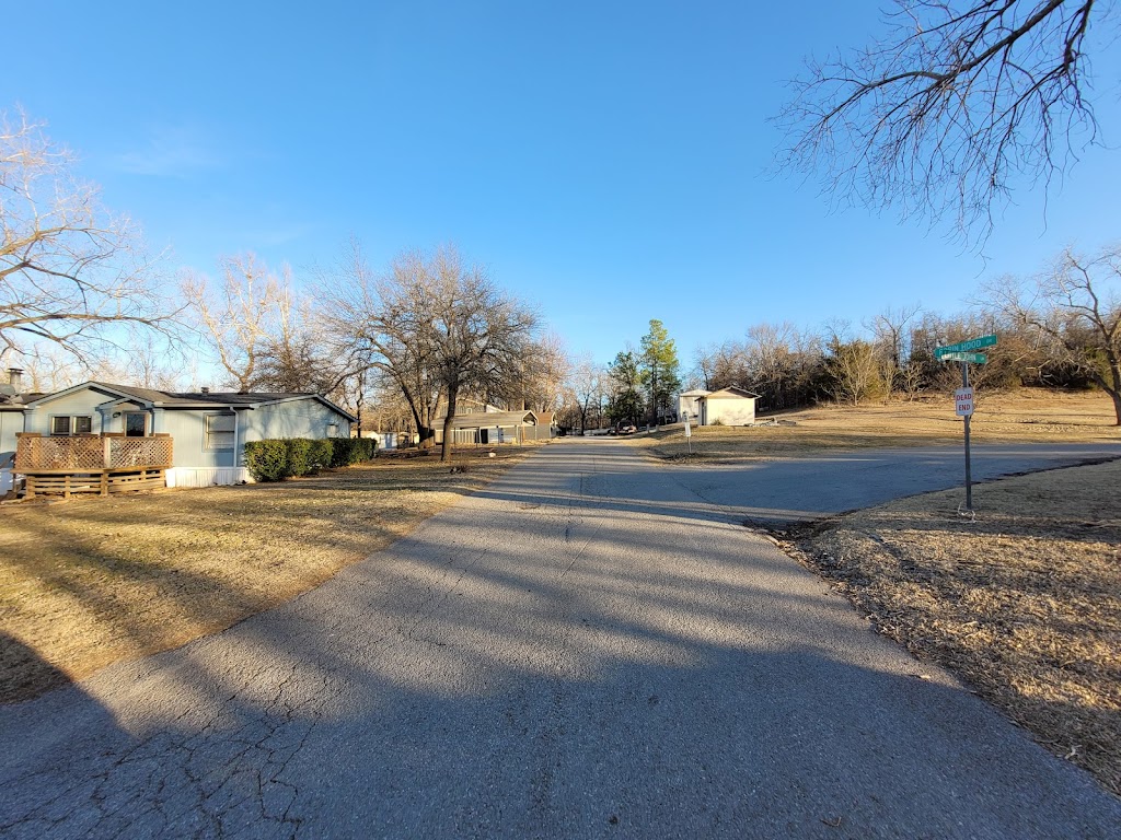Sherwood Forest Mobile Home Community | 5008 S Anderson Rd, Oklahoma City, OK 73150, USA | Phone: (405) 821-1584