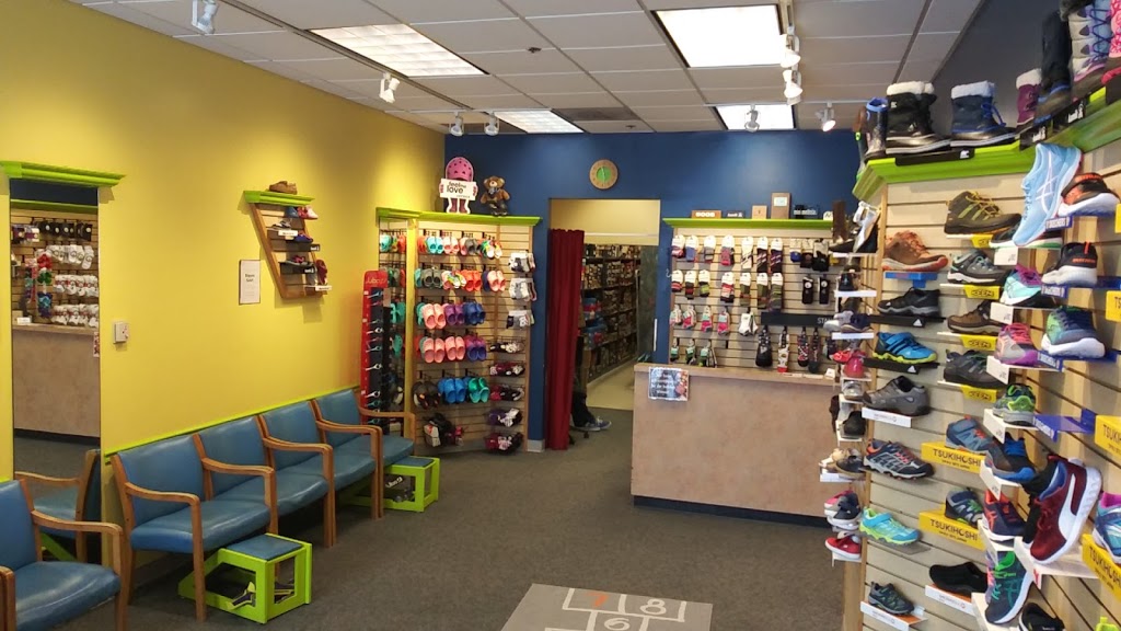 Little Feet Shoe Store | 201 University Blvd #103, Denver, CO 80206, USA | Phone: (303) 388-9535