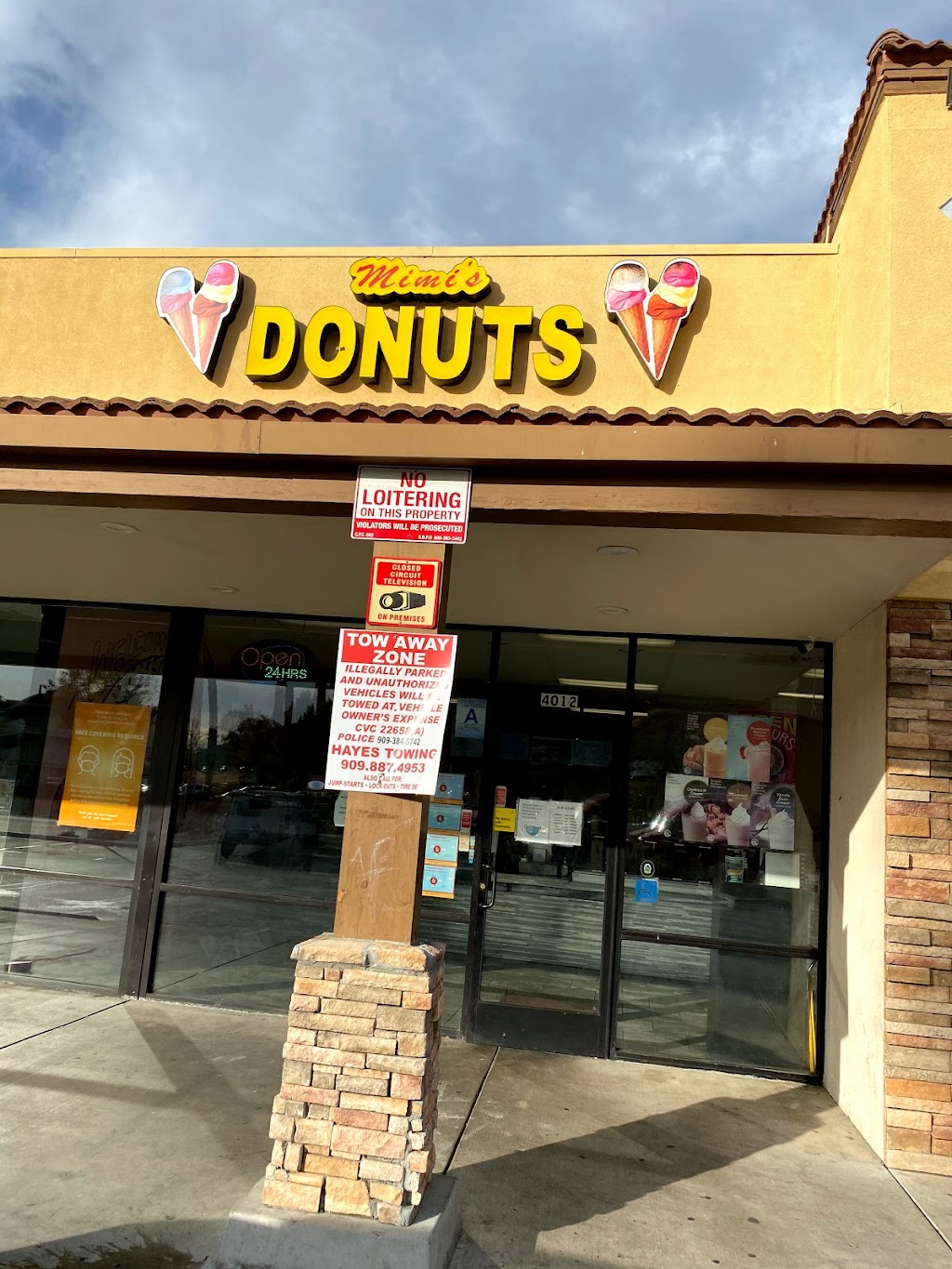 Mimi’s Donuts & Ice Cream | 4000 University Pkwy #4012, San Bernardino, CA 92407, USA | Phone: (909) 352-6351