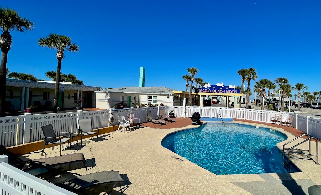 Magic Beach Motel | 50 Vilano Rd, St. Augustine, FL 32084, USA | Phone: (904) 342-5263