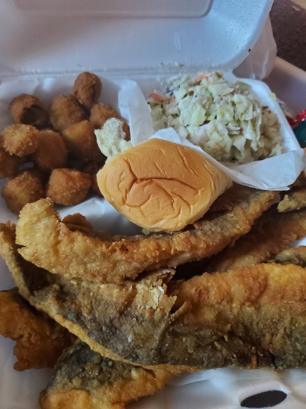 Rooster King Fried Chicken | 216 NW Broad St E, Fairburn, GA 30213, USA | Phone: (770) 774-3366