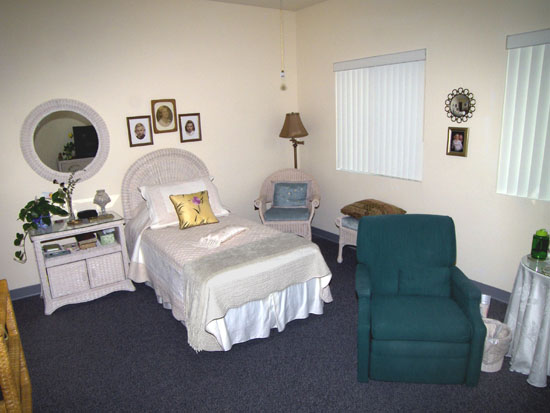 Chaparral Winds Assisted Living | 16623 N W Point Pkwy, Surprise, AZ 85374, USA | Phone: (623) 323-7438