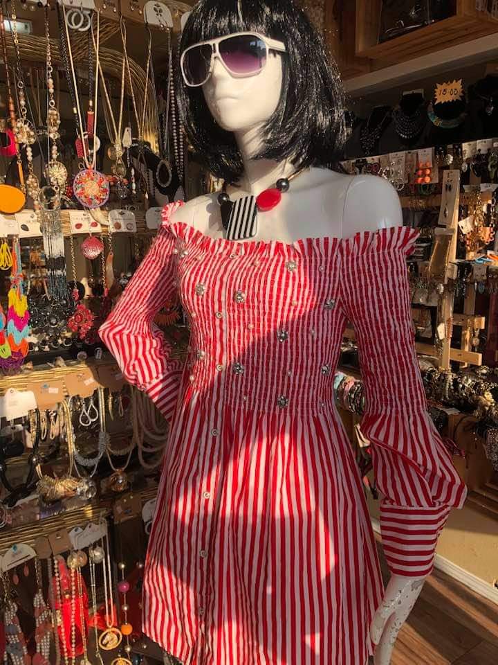 SANLUZ BOUTIQUE | 9840 Bowman Ave, South Gate, CA 90280, USA | Phone: (562) 922-5218