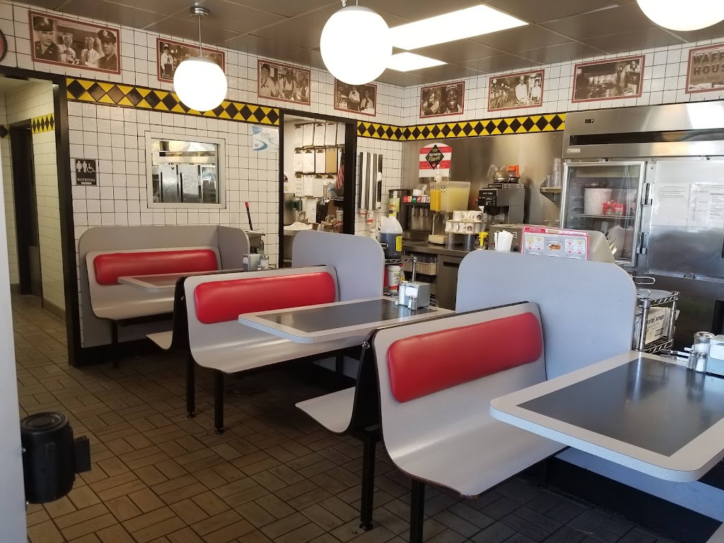 Waffle House | 1417 E Williams St, Apex, NC 27539, USA | Phone: (919) 363-9137