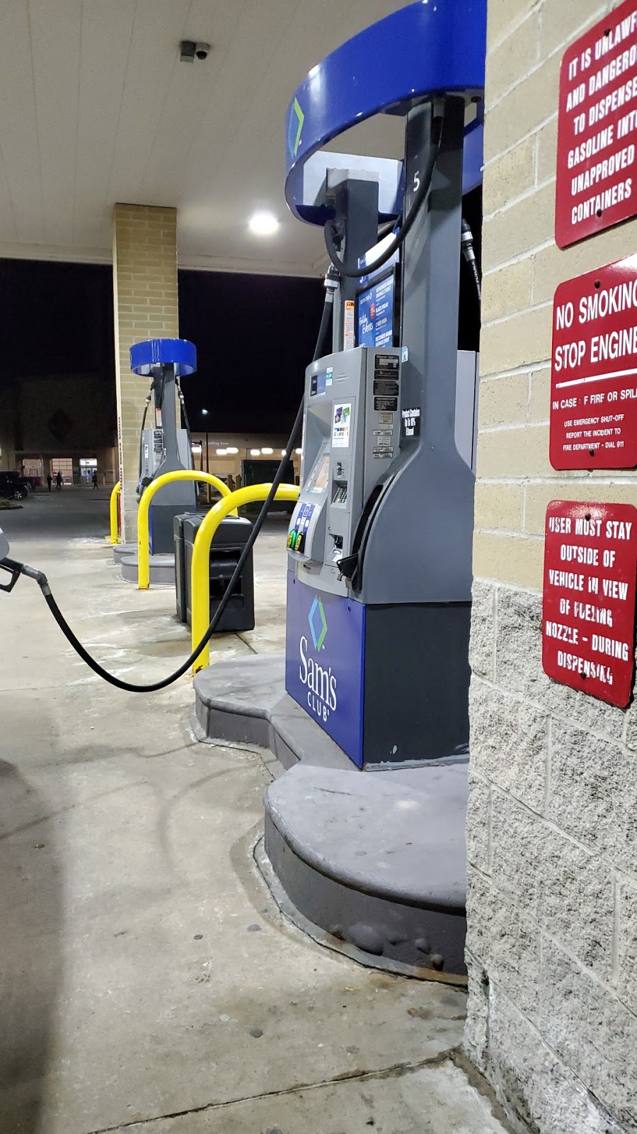 Sams Club Gas Station | 5600 Emerald Ct, Mentor, OH 44060, USA | Phone: (440) 352-7430