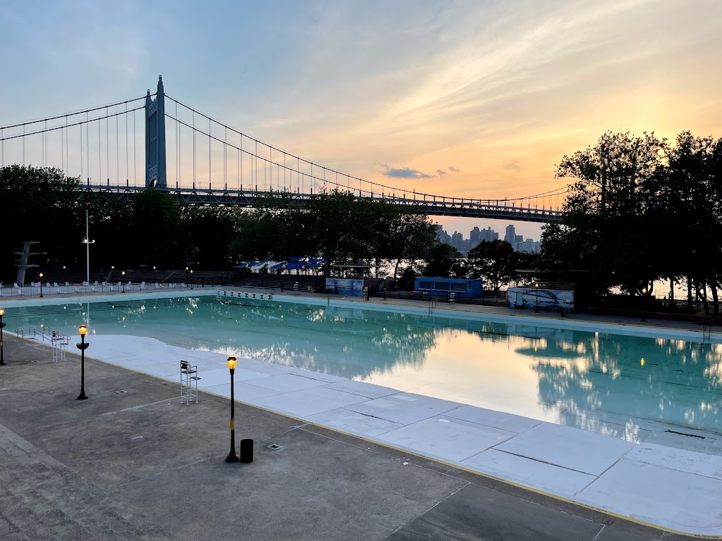 Astoria Park | 19 19th St, Astoria, NY 11105, USA | Phone: (212) 639-9675