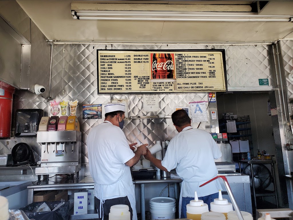Chronis Famous Sandwich Shop | 5825 Whittier Blvd, Los Angeles, CA 90022, USA | Phone: (323) 728-7806