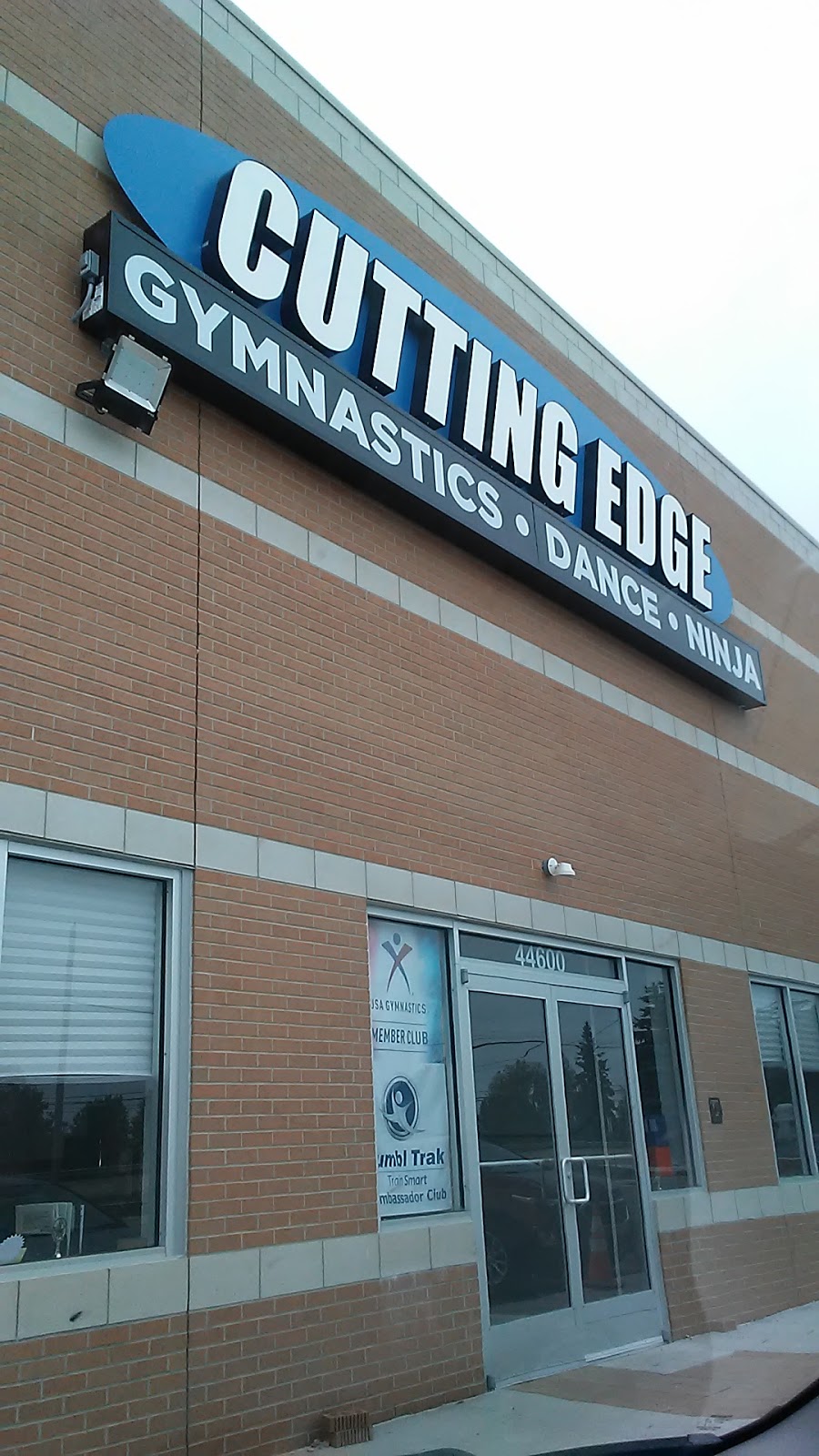 Cutting Edge Athletics | 44600 Romeo Plank Rd, Clinton Twp, MI 48038, USA | Phone: (586) 469-2582