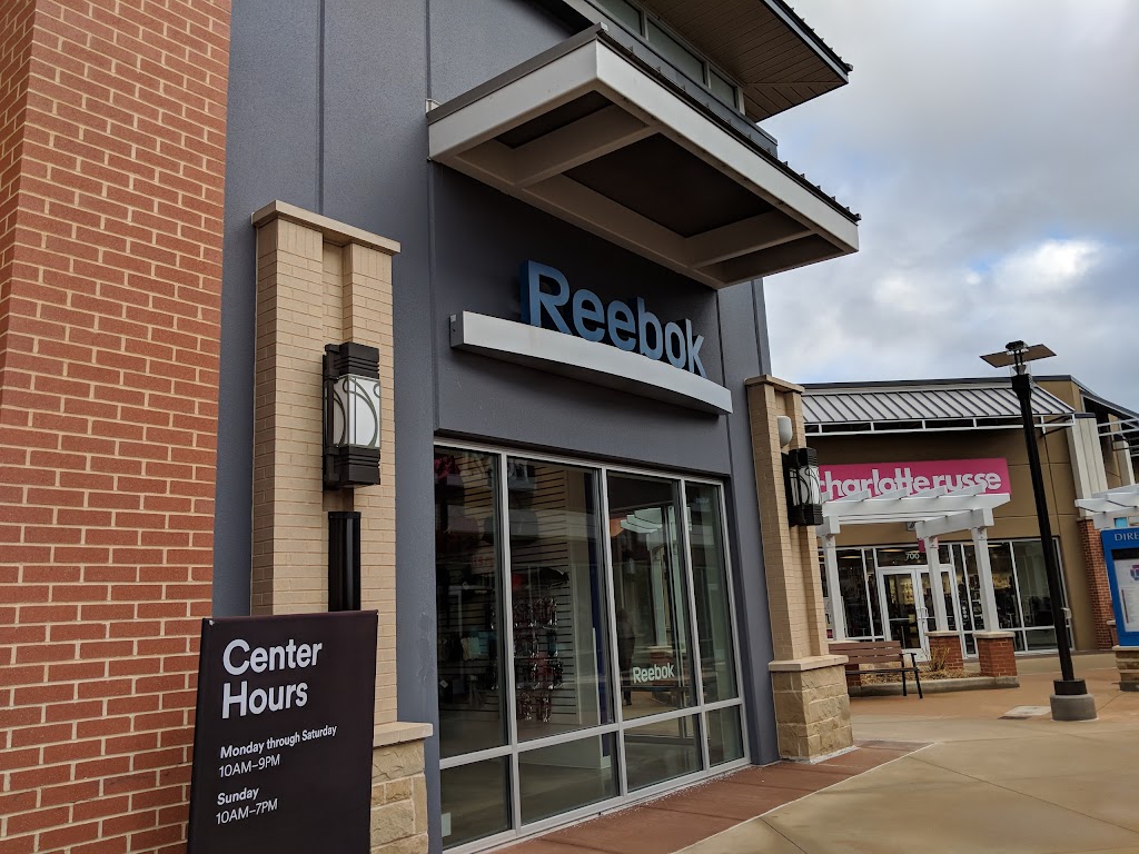 Reebok | 18539 Outlet Blvd Suite 600, Chesterfield, MO 63005, USA | Phone: (636) 778-2450