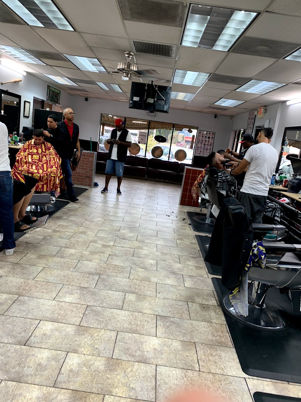 The Dugout Barber Shop | 4002 W Waters Ave, Tampa, FL 33614, USA | Phone: (813) 300-3432