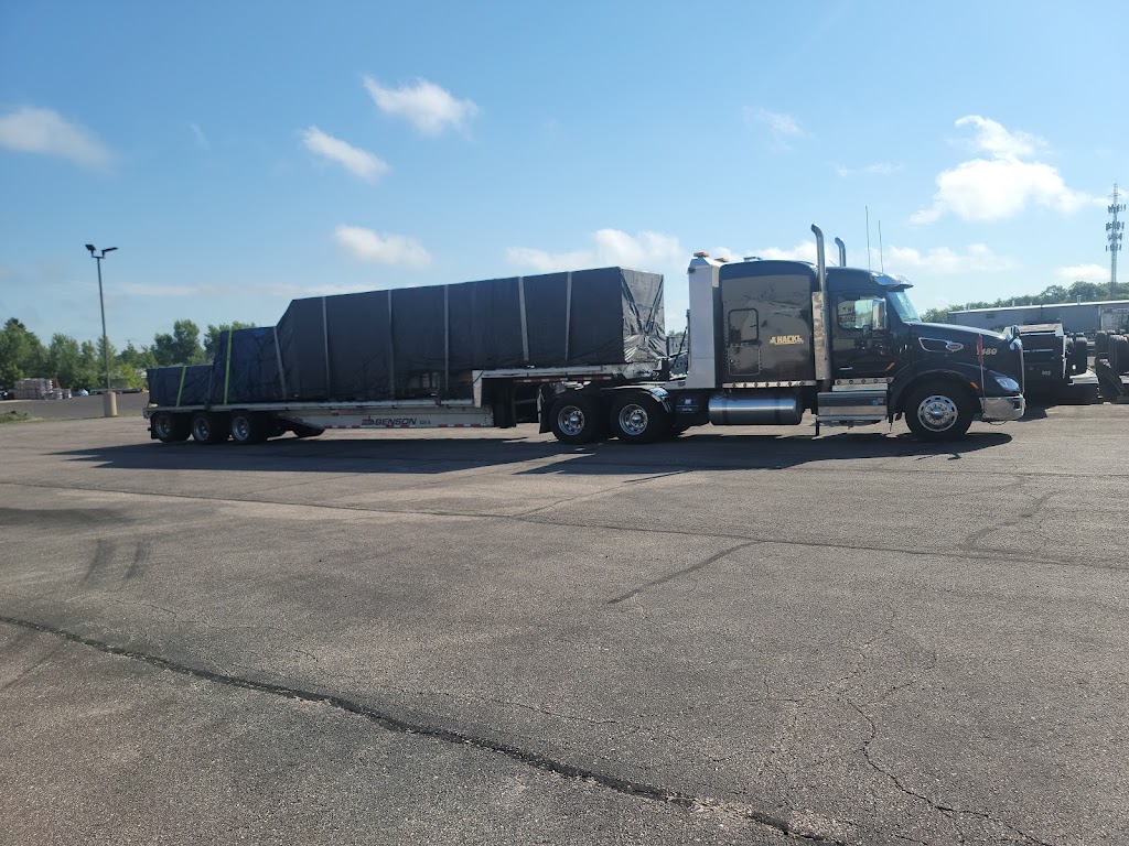 J K Hackl Freight Forwarding | 2833 Larue Field Ln, Sun Prairie, WI 53590, USA | Phone: (800) 669-2625