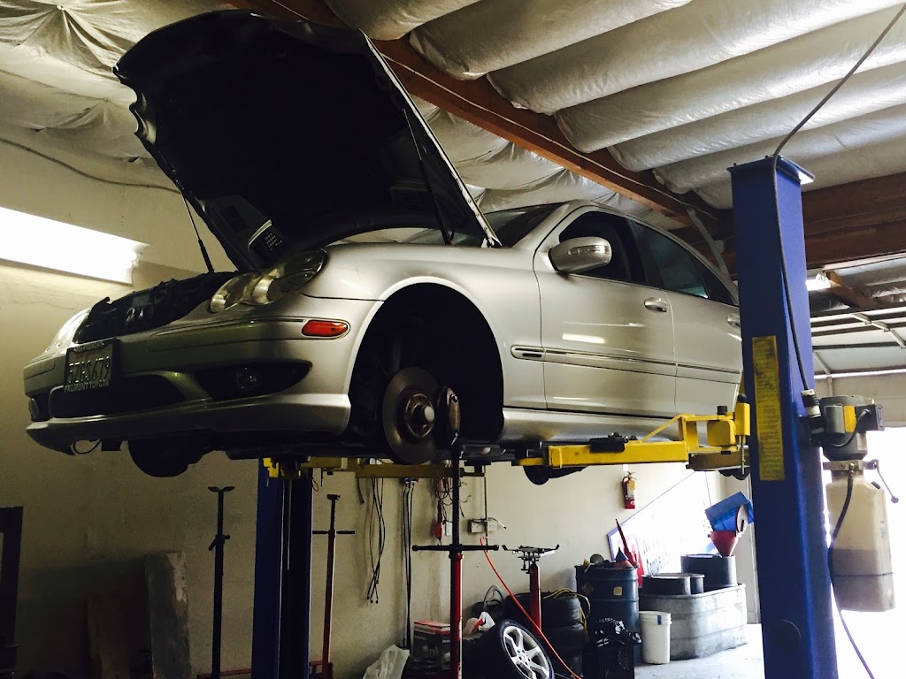 Kikos Auto Repair Shop | 170 Umbarger Rd Unit C3, San Jose, CA 95111, USA | Phone: (408) 709-1392