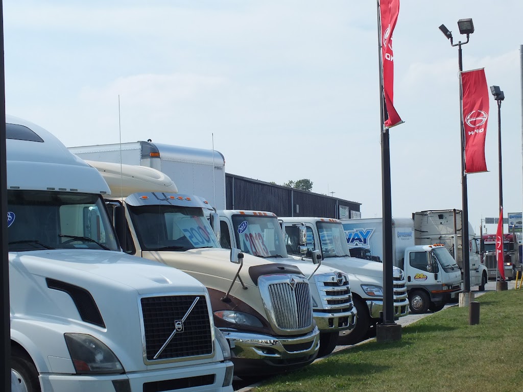 Expressway Trucks Windsor | 3817 CR, 46 Provincial Rd, Maidstone, ON N0R 1K0, Canada | Phone: (519) 737-2630