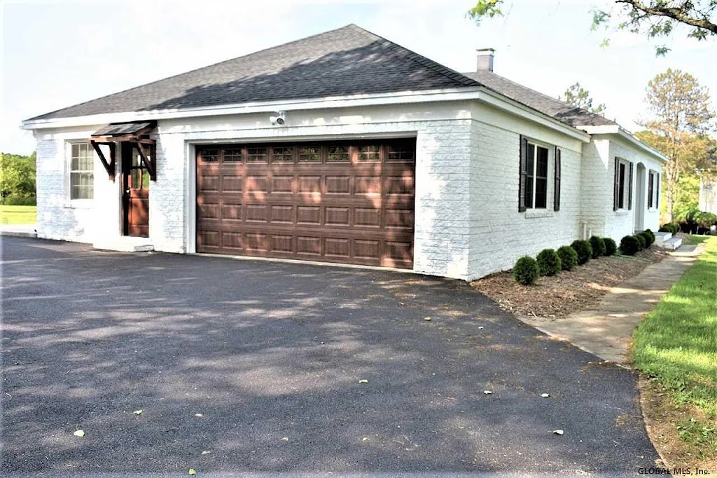 Mycek Roofing and Remodeling | 146 Market St, Amsterdam, NY 12010, USA | Phone: (518) 225-8845