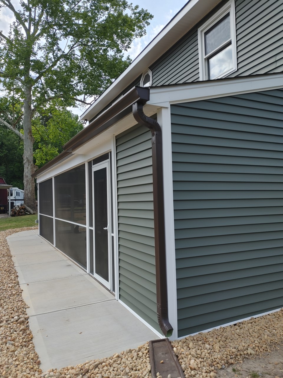 DML Siding & Windows LLC | 204 W Main St, Clayton, NC 27520, USA | Phone: (919) 585-2973