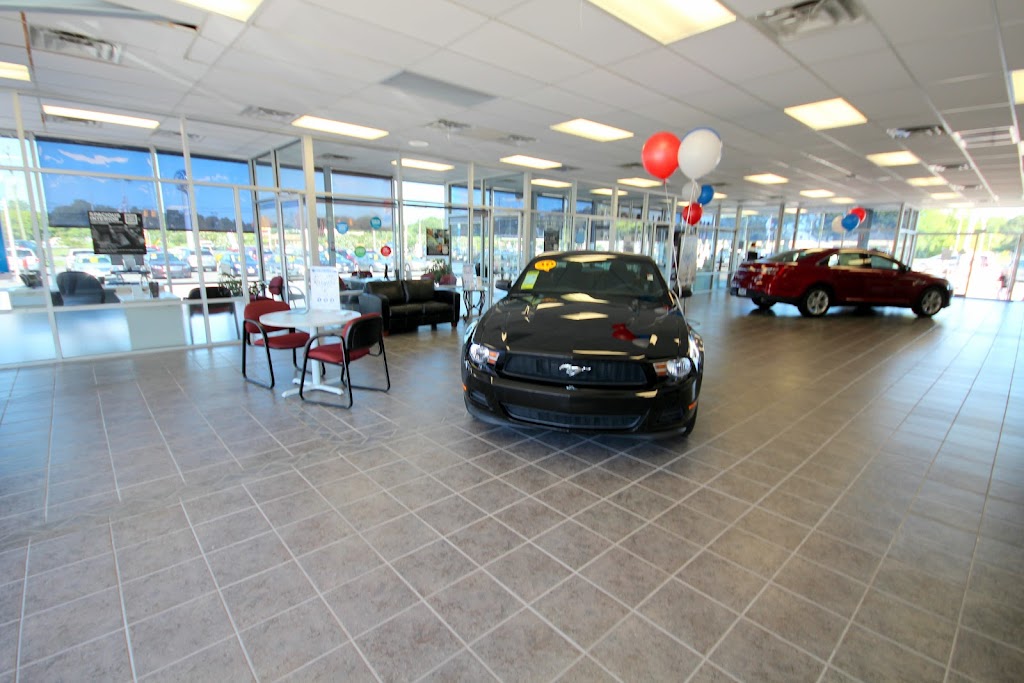 Hall Ford Elizabeth City | 1310 N Road St, Elizabeth City, NC 27909, USA | Phone: (877) 475-0723