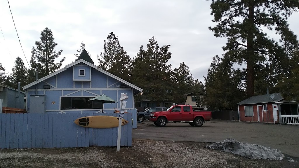 Sugar Tub Laundromat | 152 Maple Ln, Sugarloaf, CA 92386, USA | Phone: (909) 631-0659