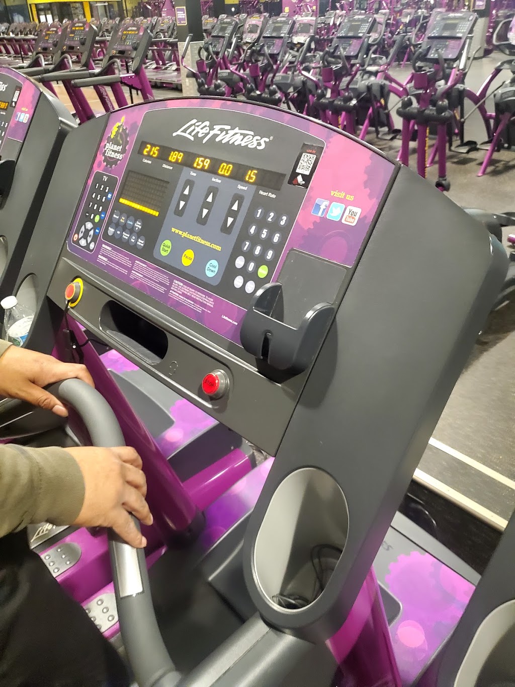 Planet Fitness | 691 Richmond Rd, Richmond Heights, OH 44143, USA | Phone: (440) 461-6200