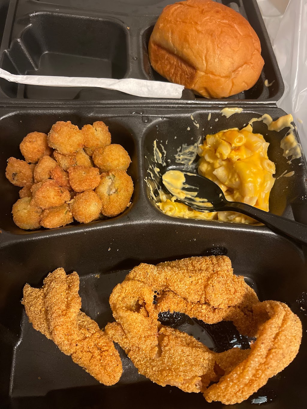 Golden Chick | 1100 E Pleasant Run Rd, DeSoto, TX 75115, USA | Phone: (469) 530-5525