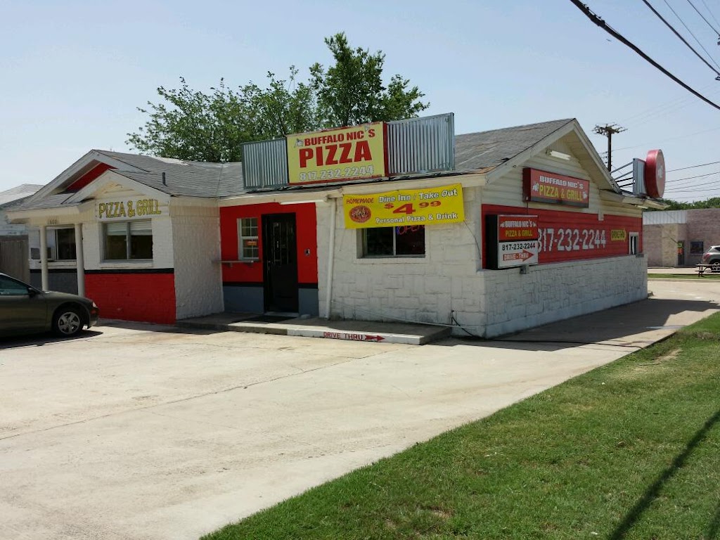 Buffalo Nics Pizza | 1600 Gill St, Blue Mound, TX 76131, USA | Phone: (817) 232-2244