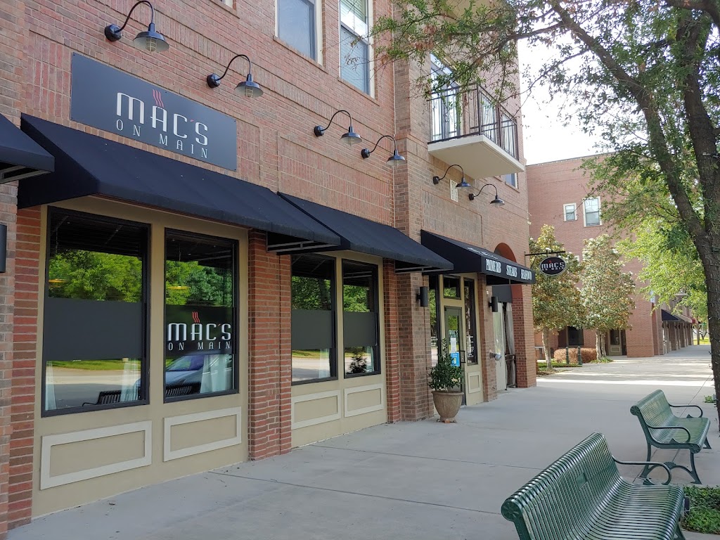 Macs On Main | 909 S Main St #110, Grapevine, TX 76051, USA | Phone: (817) 251-6227