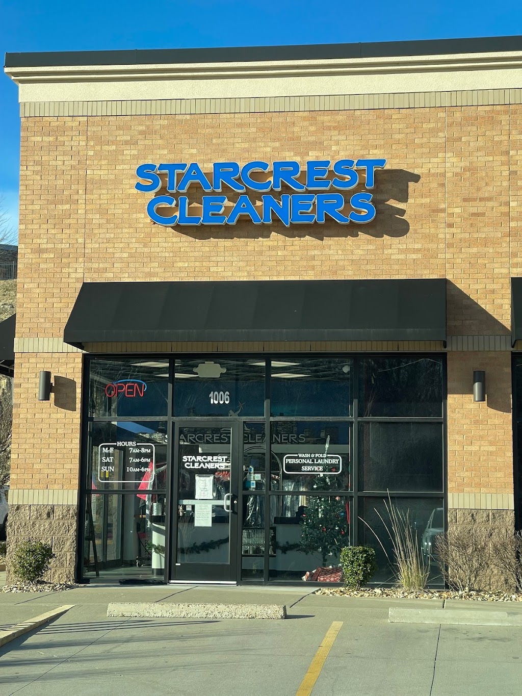 Starcrest Cleaners | 1006 Quartz Canyon Dr, Wentzville, MO 63385, USA | Phone: (636) 856-1317