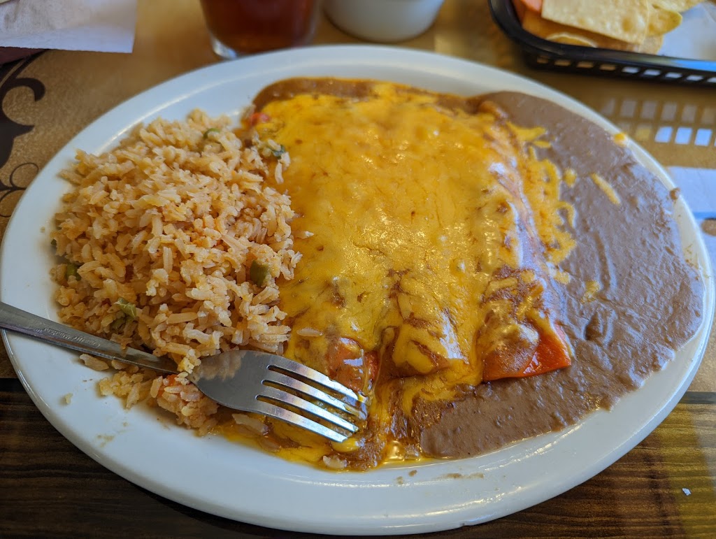 El Rancho Mexican Restaurant | 615 2nd St, Pleasanton, TX 78064, USA | Phone: (830) 569-3305